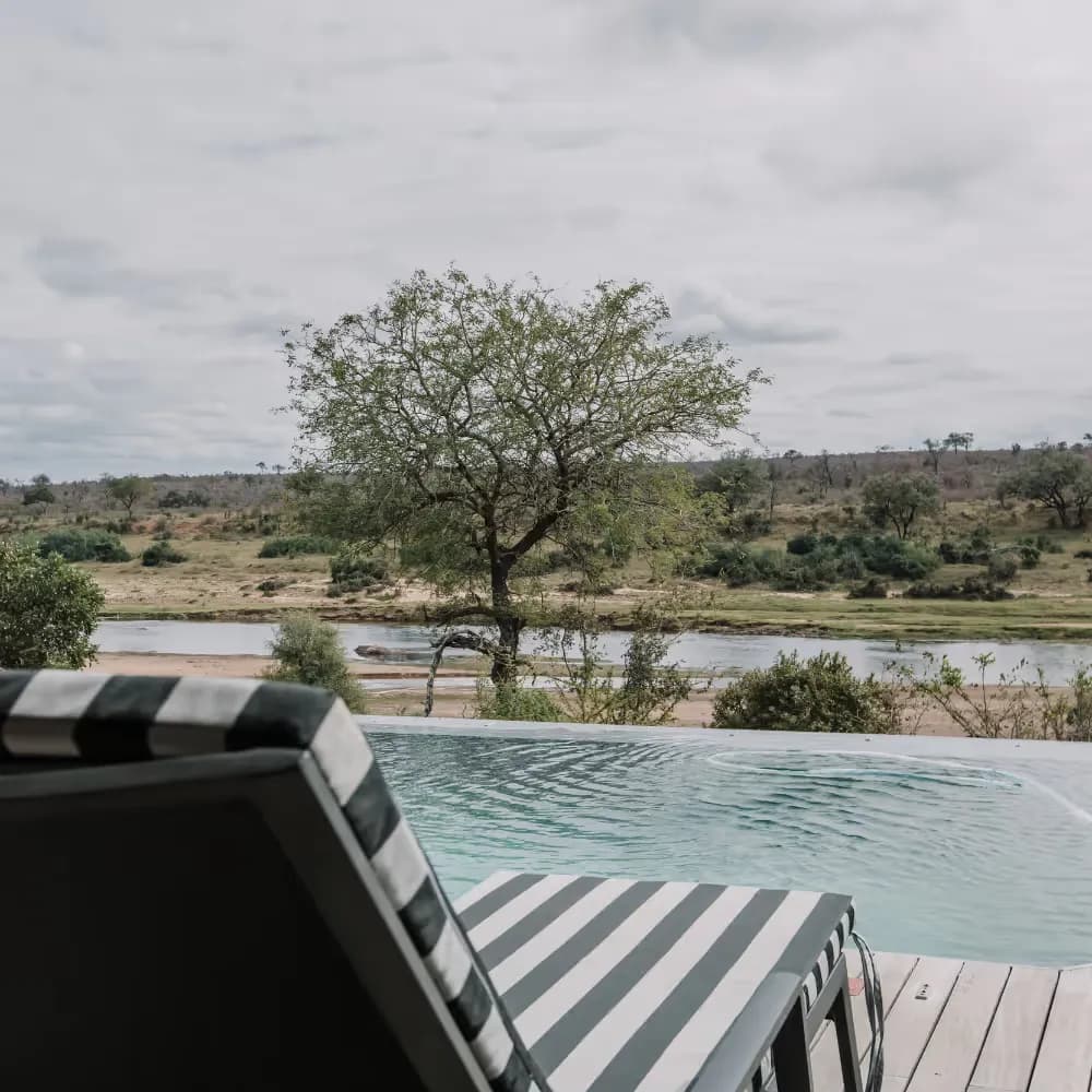 Matumi River Lodge - exterior